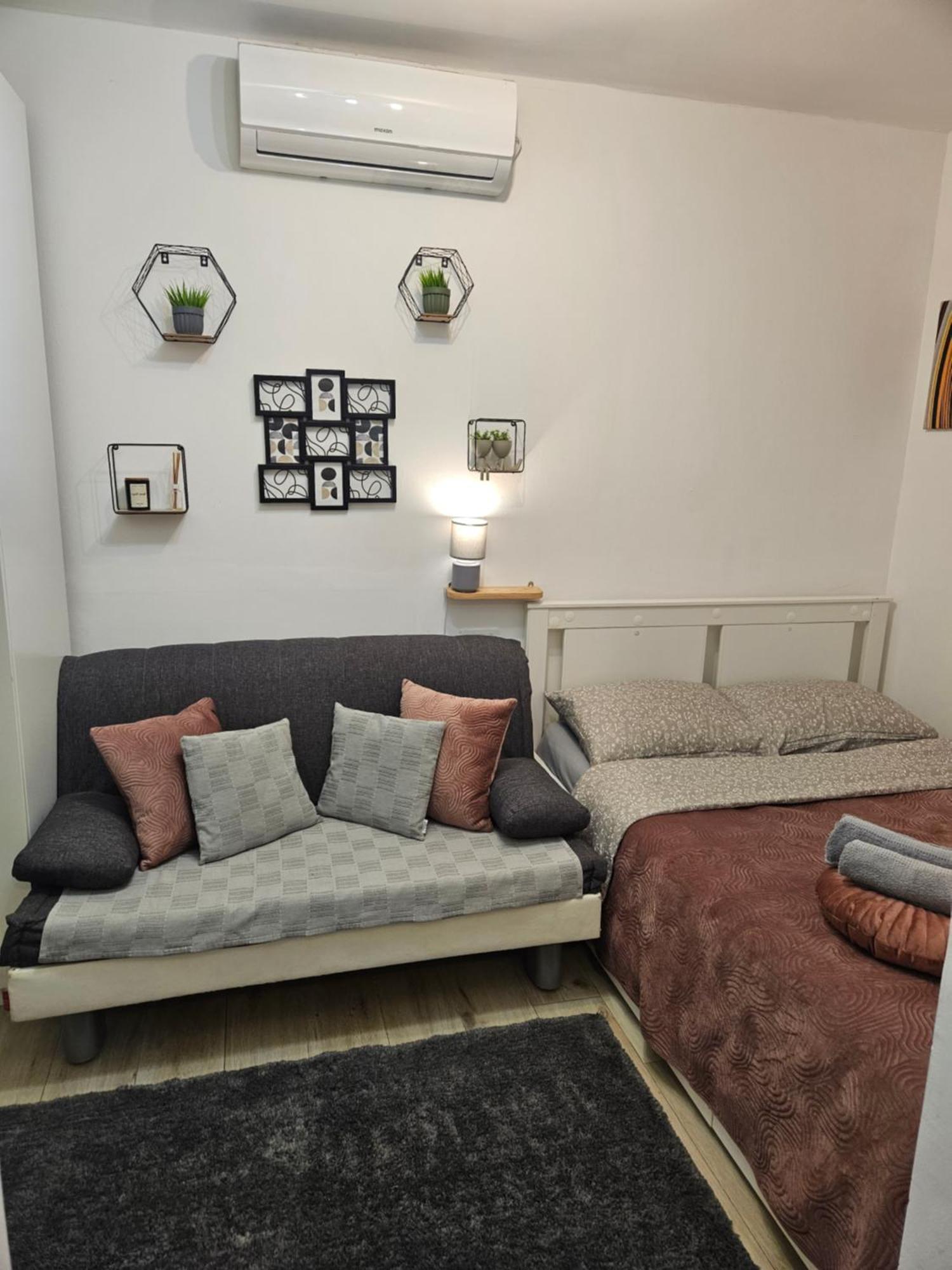 Apartment Maja - Strict Center Of 자그레브 외부 사진