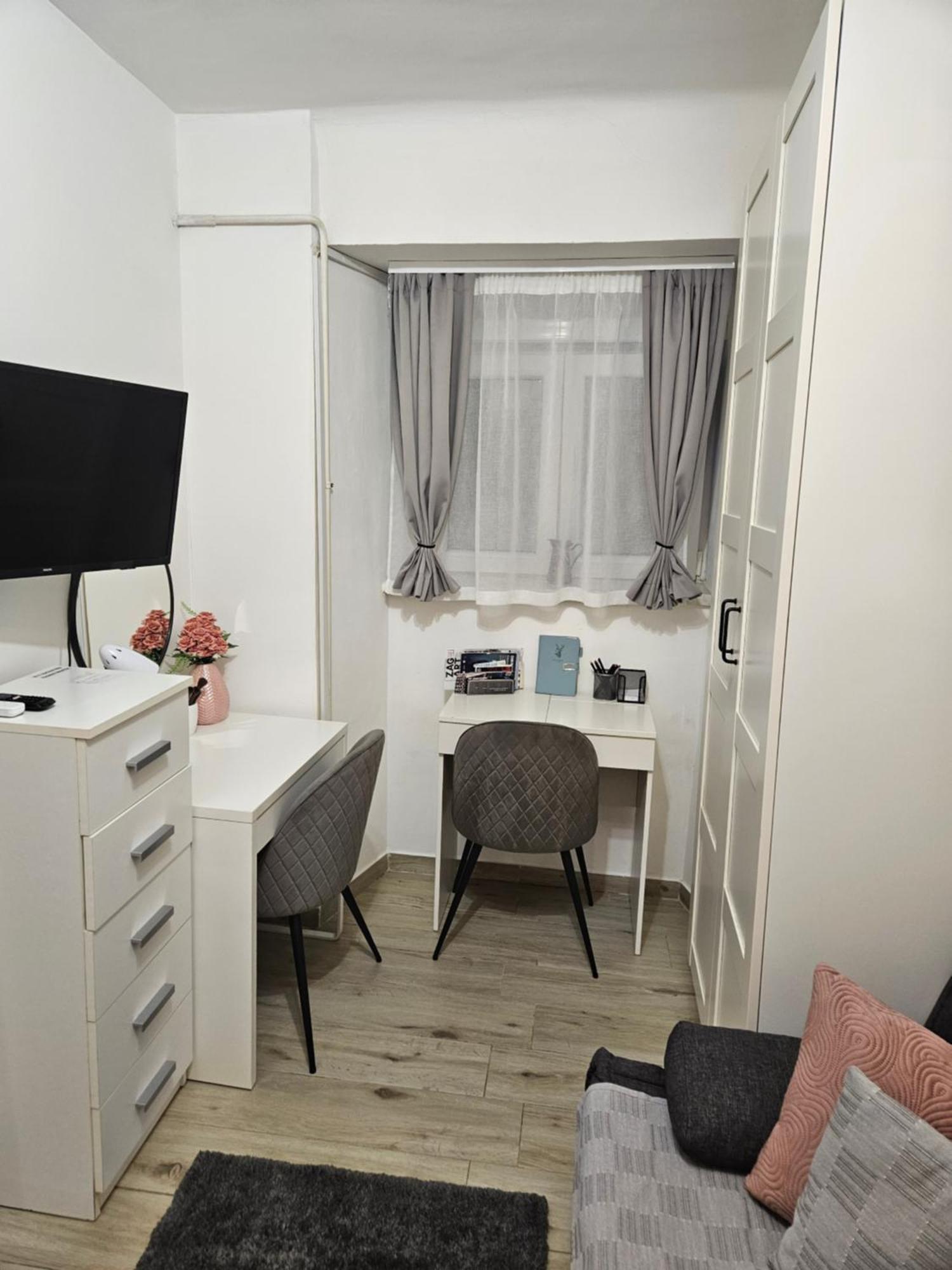 Apartment Maja - Strict Center Of 자그레브 외부 사진